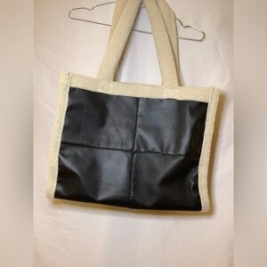 F21 Black and Cream Tote Bag